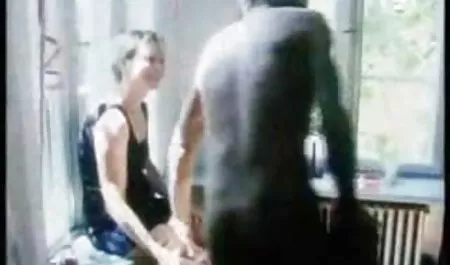 Danae filmt nackt auf xnxx hausfrau dem Ozean