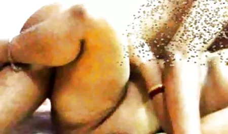 Orgie auf dem geile hausfrauen ab 40 Küchentisch mit verwirrt