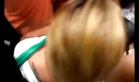 Zeigen Sie Ihren intimen hausfrau erotik Charme