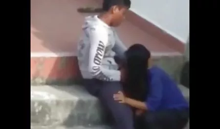 Gutes Mädchen bekommt, was sie sexy deutsche hausfrauen verdient