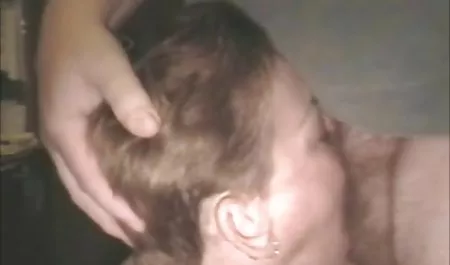 Masturbation und Sex eines kostenlose hausfrauen pornofilme hübschen Mädchens