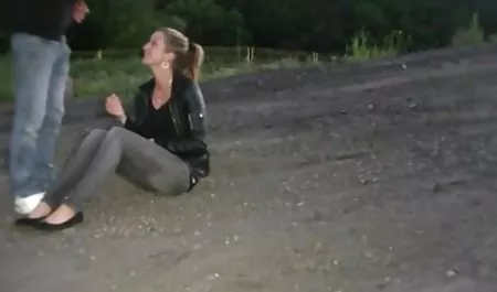 Assed Basketballspieler aufgespießt auf einem abgeschnittenen Schwanz deutsche hausfrauen erotik eines Freundes