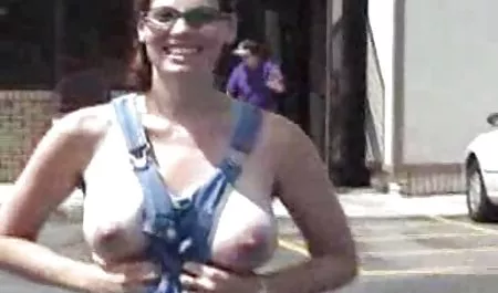 Sexy Massageprofi hat Spaß hausfrauen sexdate mit einem Kunden