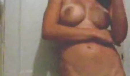 Geck hausfrau sex privat fickte sein Baby auf dem Rasen